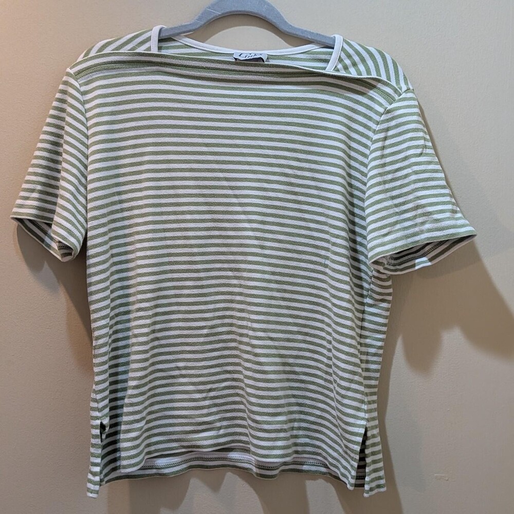 Women's White and Green Shirt